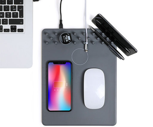Tapis souris chargeur induction